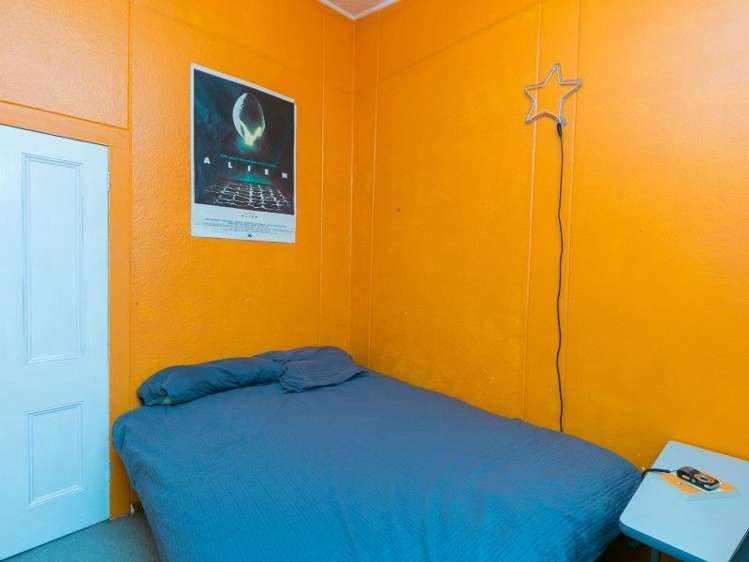 20 Luxford Street Berhampore_10