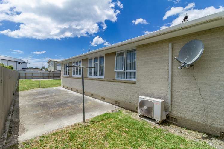 9 McLaren Crescent Onekawa_14