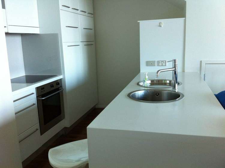 1106/2 Beach Road Auckland Central_7