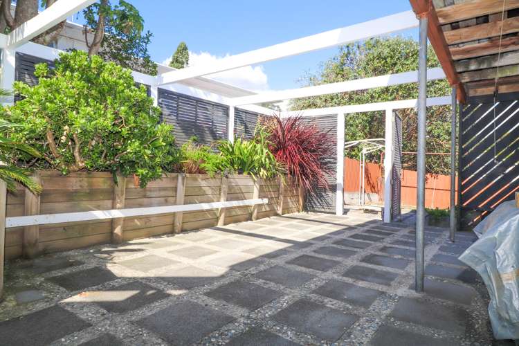 510 Hape Road Thames_24