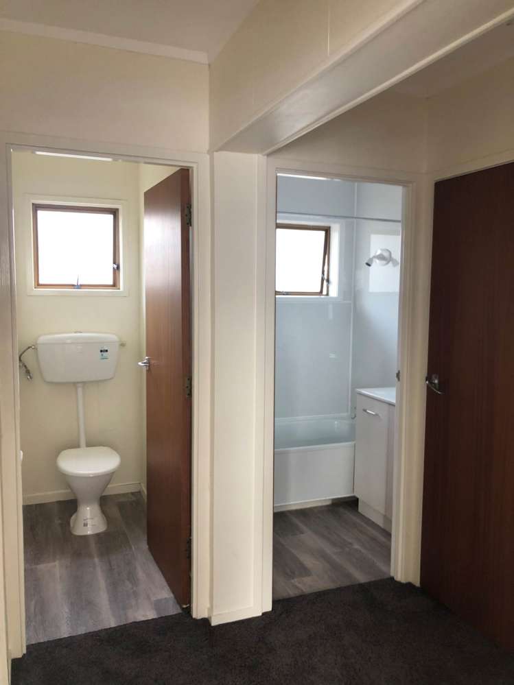 2/44 Morningside Drive Mount Albert_3