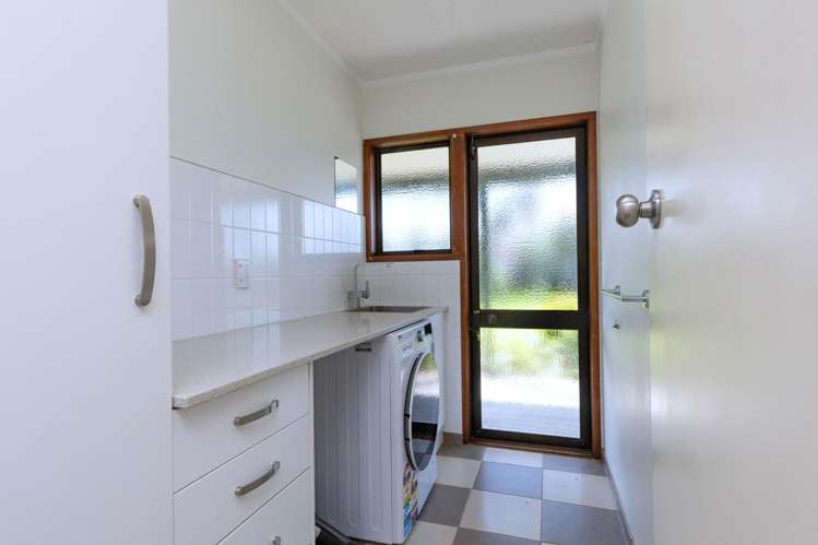 3 Clayden Drive Gulf Harbour_18