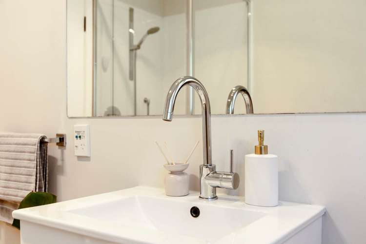 6 Ahiriri Avenue Avondale_14