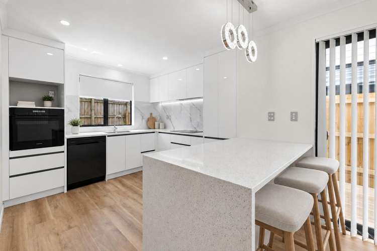 Lots 1 & 2/28 Farnborough Crescent Mangere_14