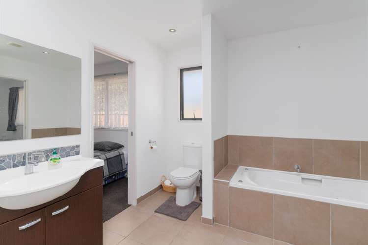 14 Frame Crescent Rolleston_17