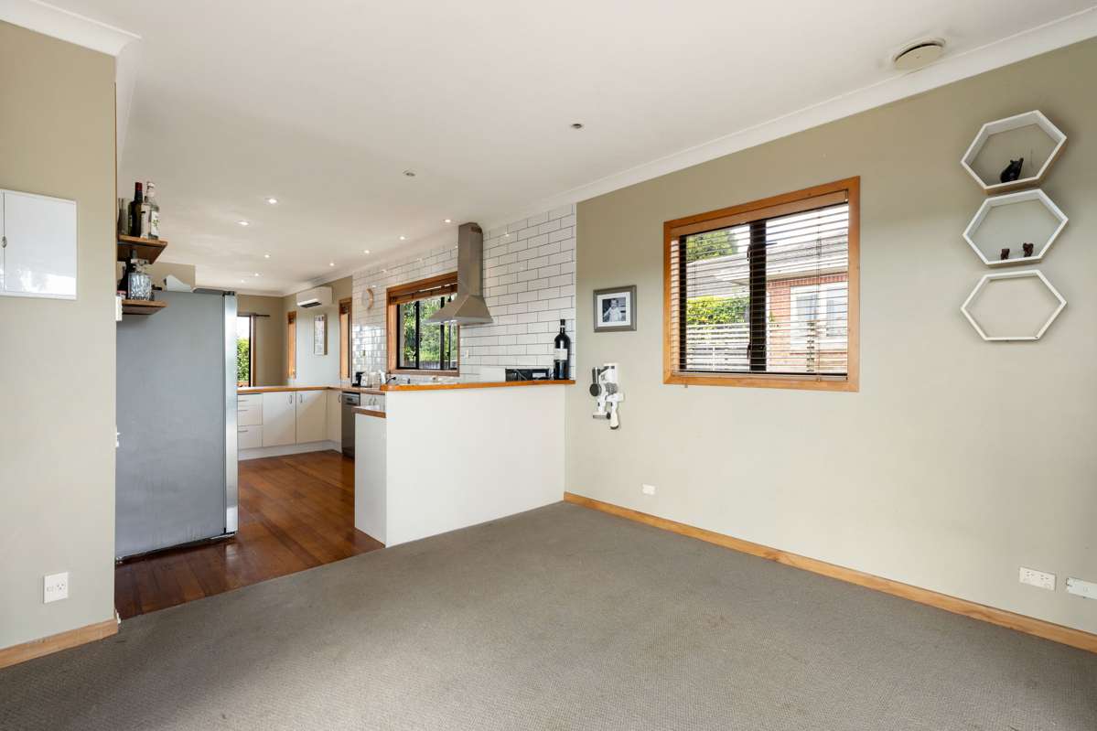 330 Pakura Street_3