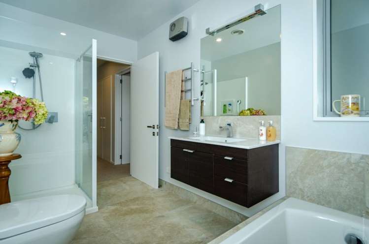 15b Taylors Avenue Bryndwr_24