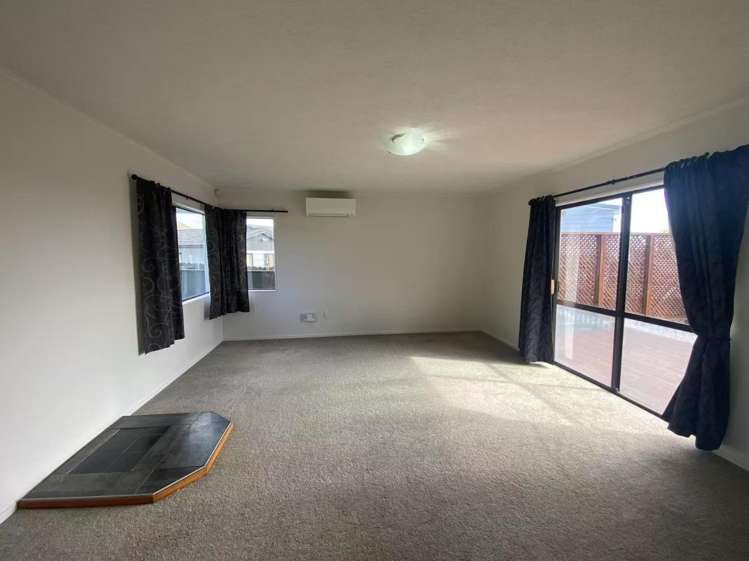 23 Greenstone Place 10666_1