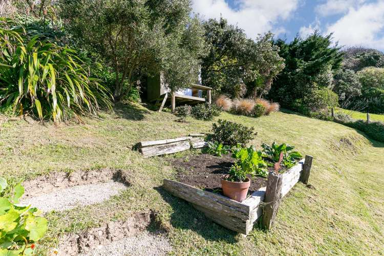 5 Waitaha Way Houghton Bay_16