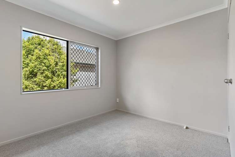 80 Glenveagh Park Drive Manurewa_12