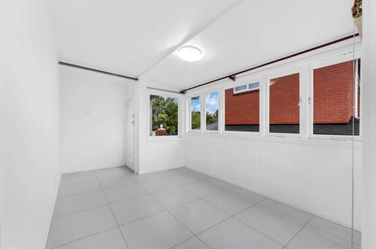 92 Blockhouse Bay Road Avondale_17