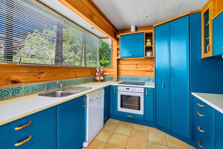 10 Waetford Road Matapouri_9