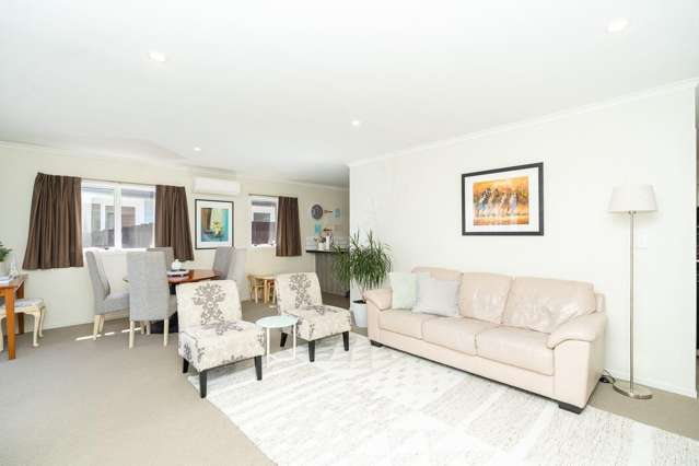 74 Queens Avenue 1067_3