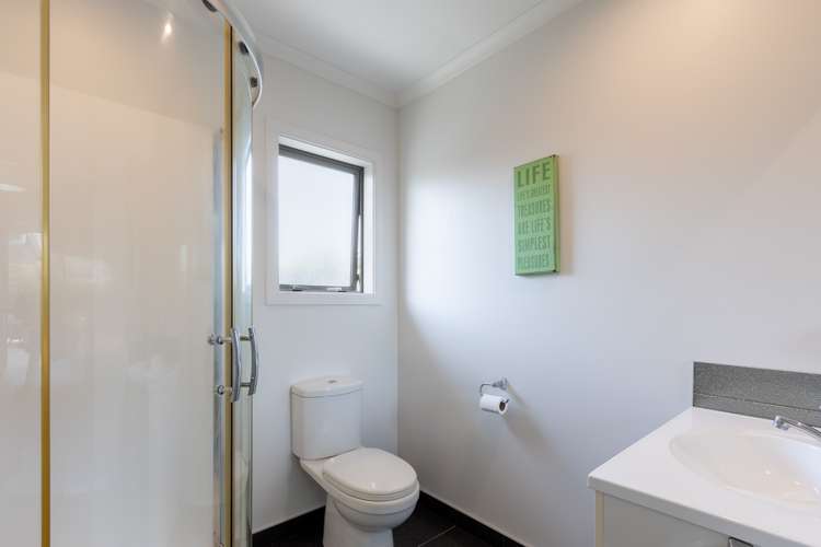 7 Simpson Crescent Raumati Beach_18