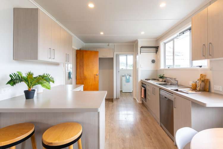 15 Mckillop Street Porirua East_6