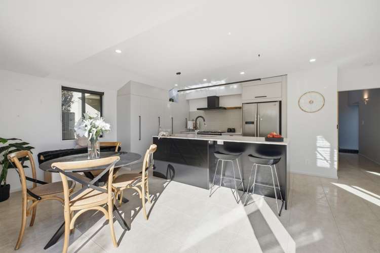 2 Chilcombe Street Ilam_12