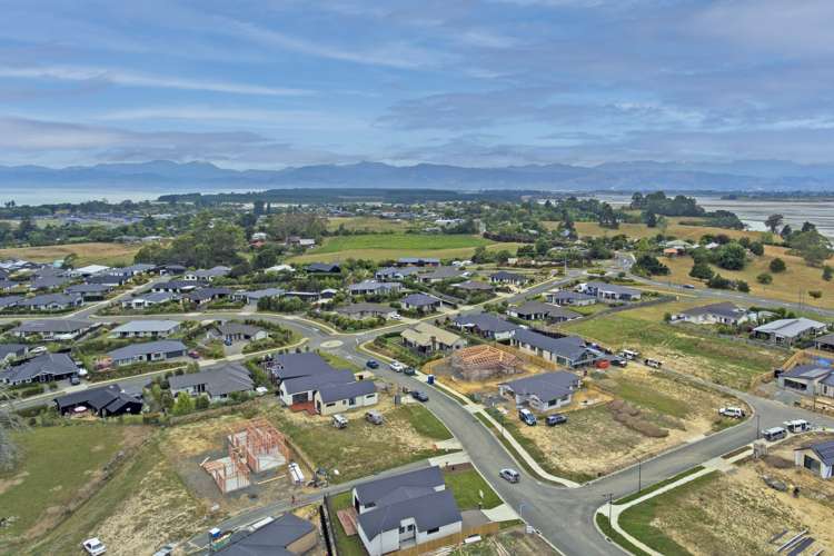 51 Les Wakefield Road Mapua_16