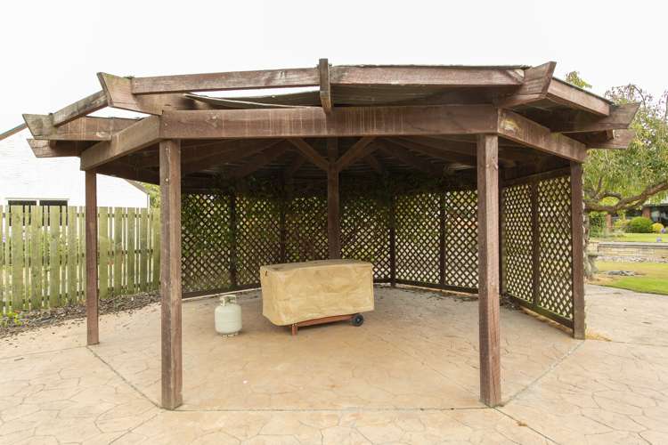 121 Pages Road Allenton_15