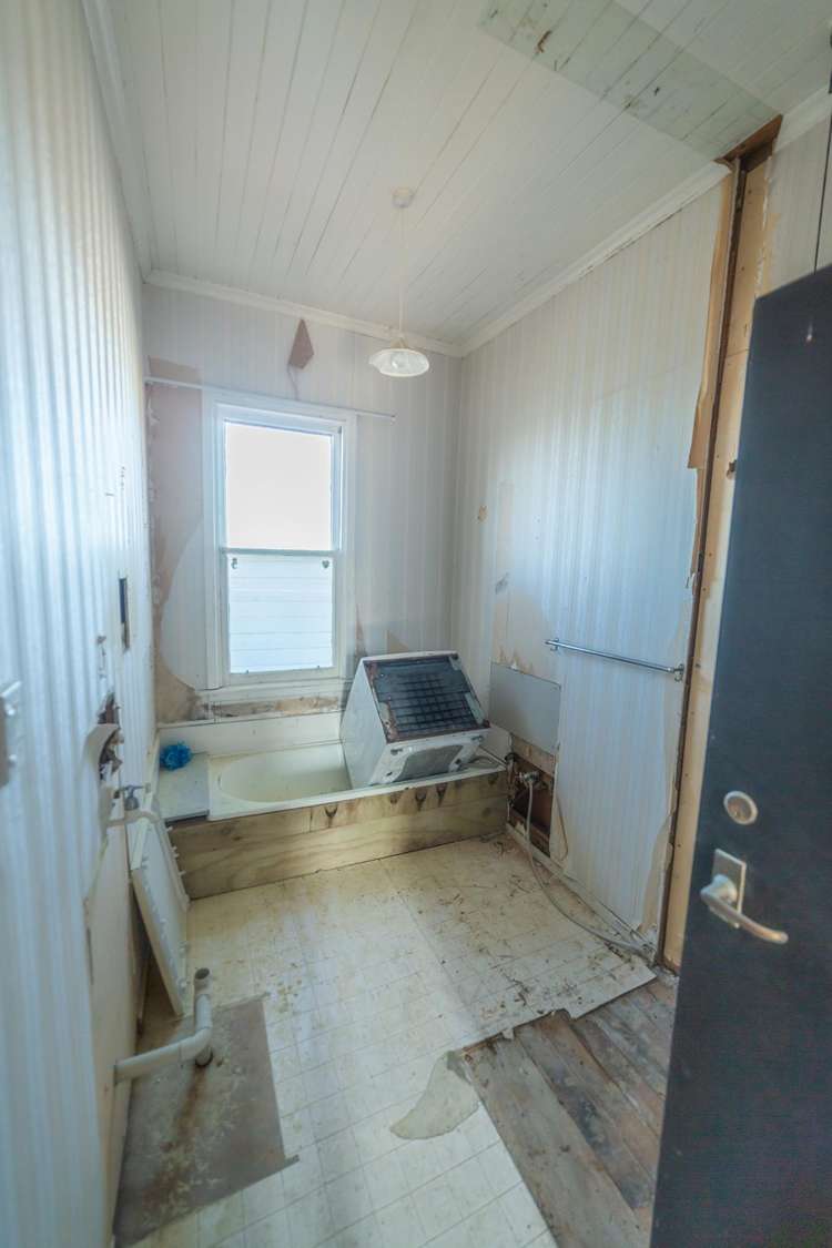 12 Gore Street Bluff_20