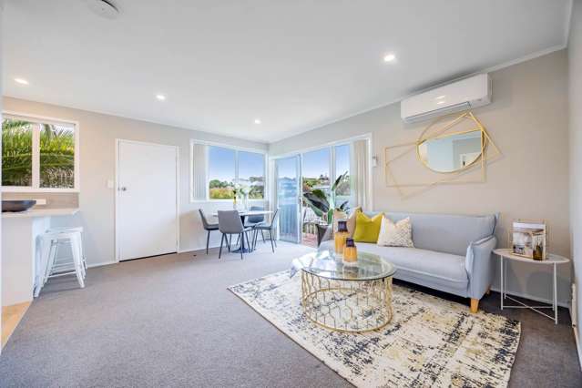 2/15 Marina Road Torbay_1