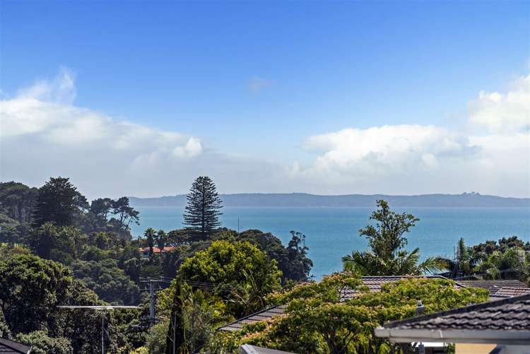 1/870 Beach Road Waiake_11