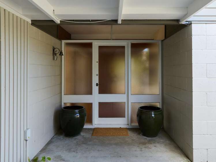 110 Huntsbury Avenue Huntsbury_30