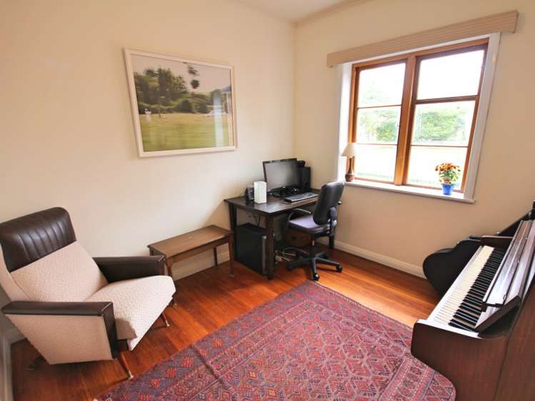 25 Pirie Crescent Moera_8