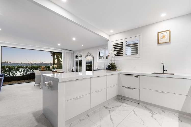 1/107 Wharf Street Tauranga Central_2