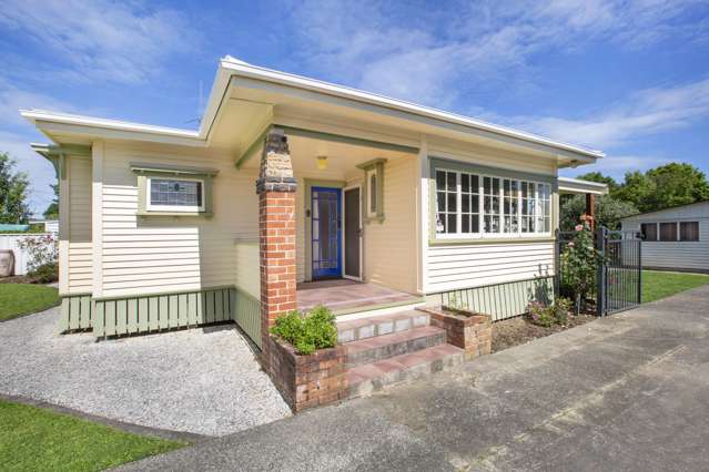 37 Naylor Street Hamilton East_1