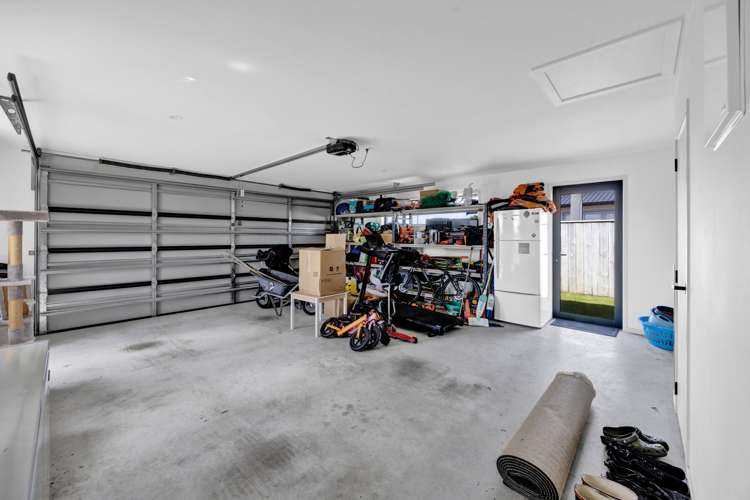 35 County Drive Hawera_19