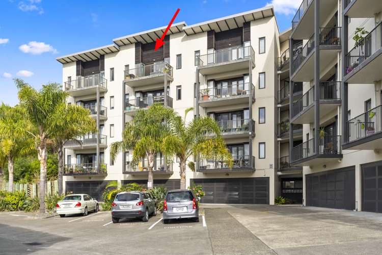 B406/525 East Coast Road Browns Bay_3