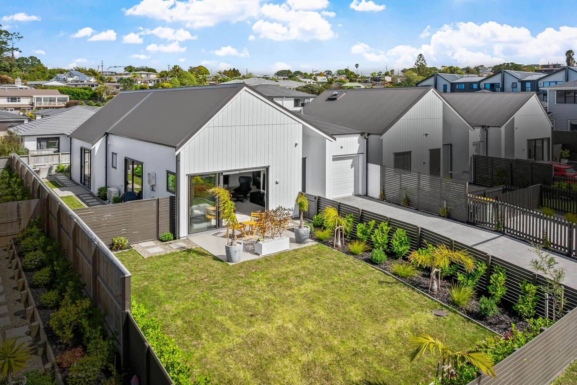 33 Cambie Avenue Red Beach_0