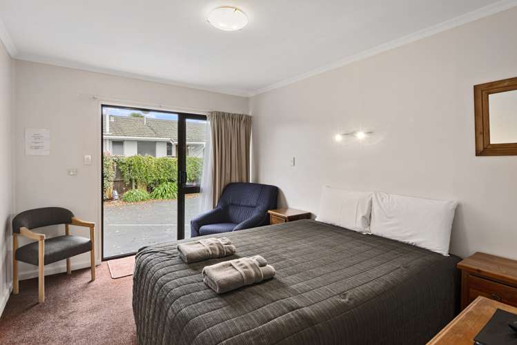 347 Worcester Street Linwood_5