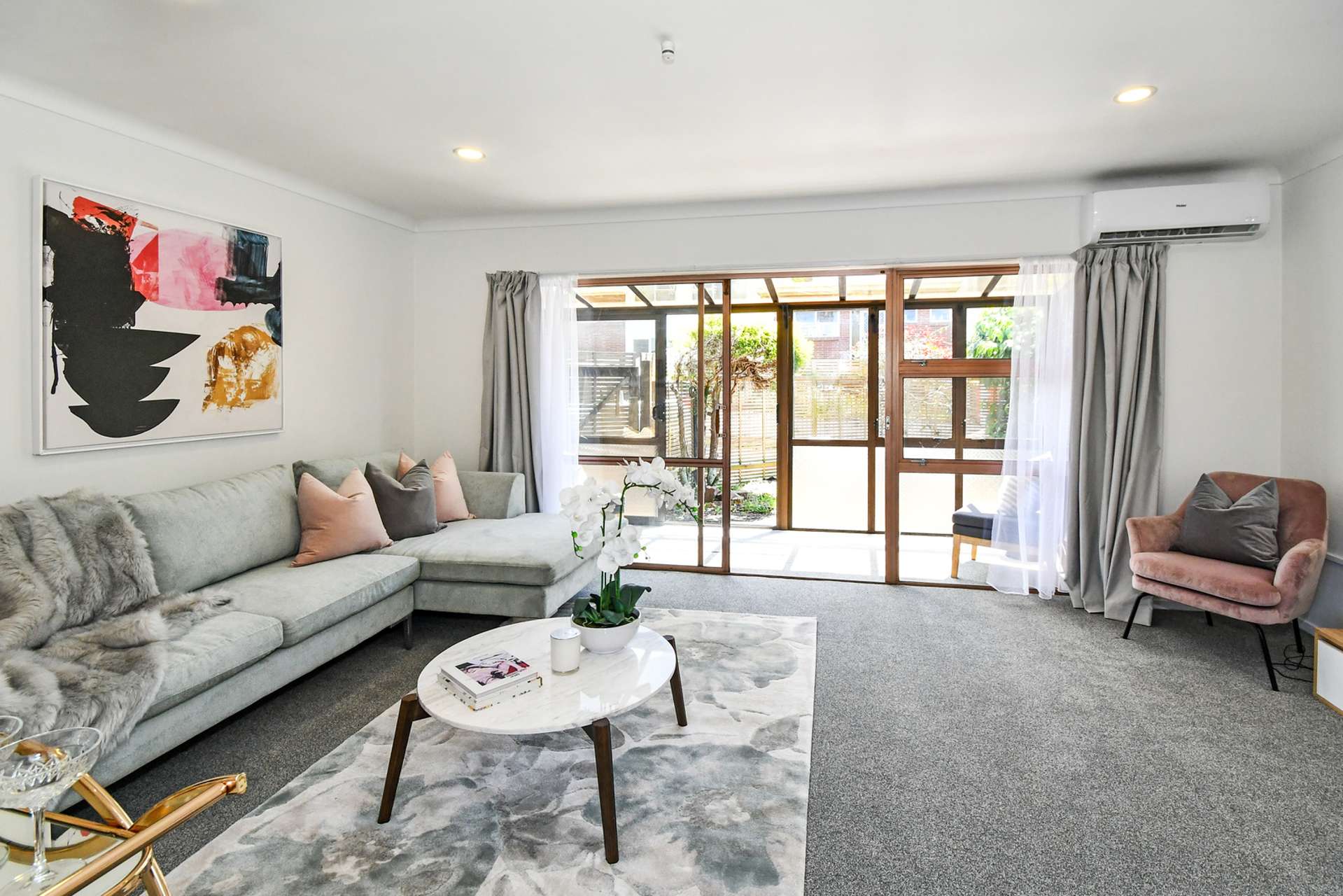 2/45 Wallace Road Papatoetoe_0