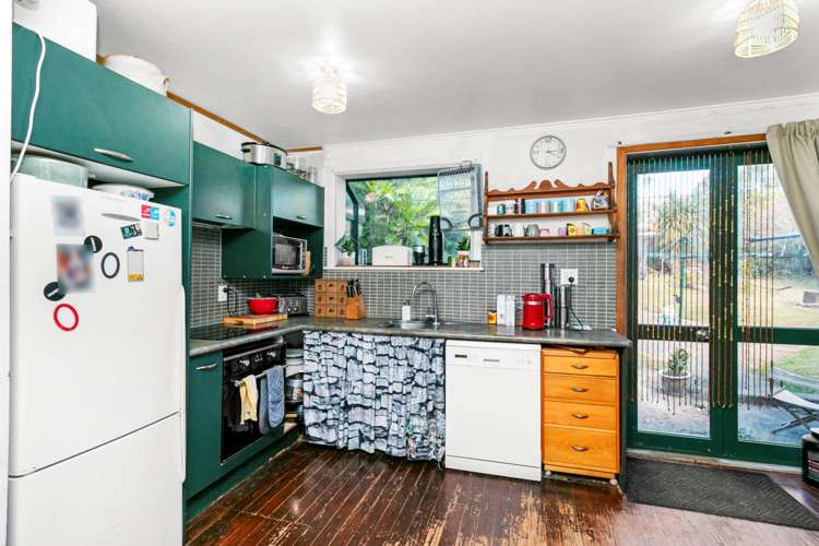 23 Dundale Avenue Blockhouse Bay_8