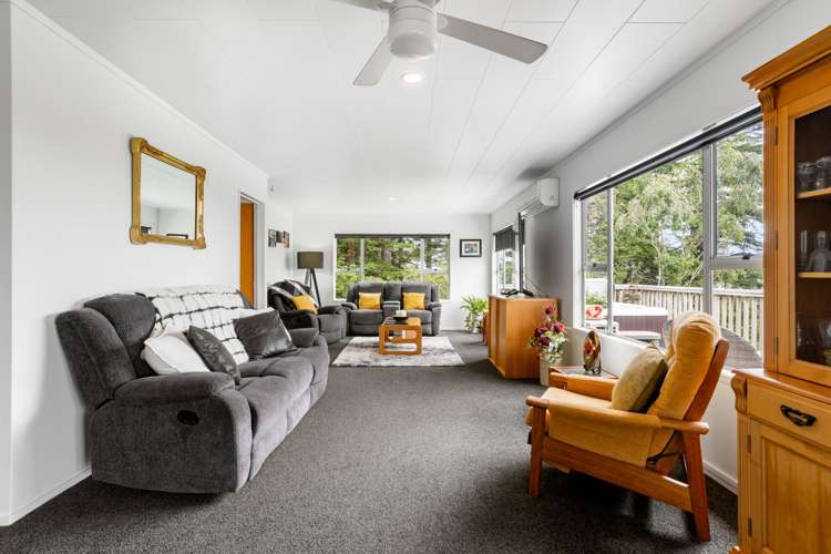 115 Chevron Crescent Whangamata_13