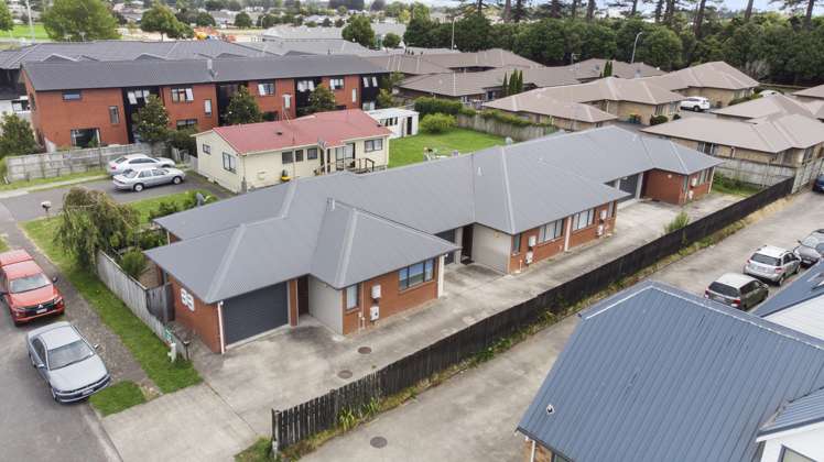 10b Inverness Avenue Hamilton East_1