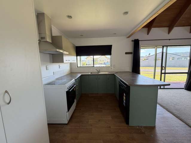 105 Hampton Road Whangamatā_2