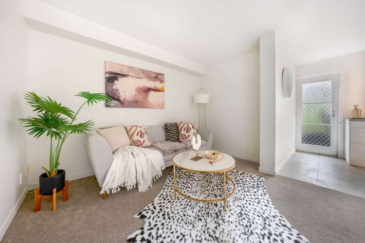 1b/114 Eban Avenue Hillcrest_3