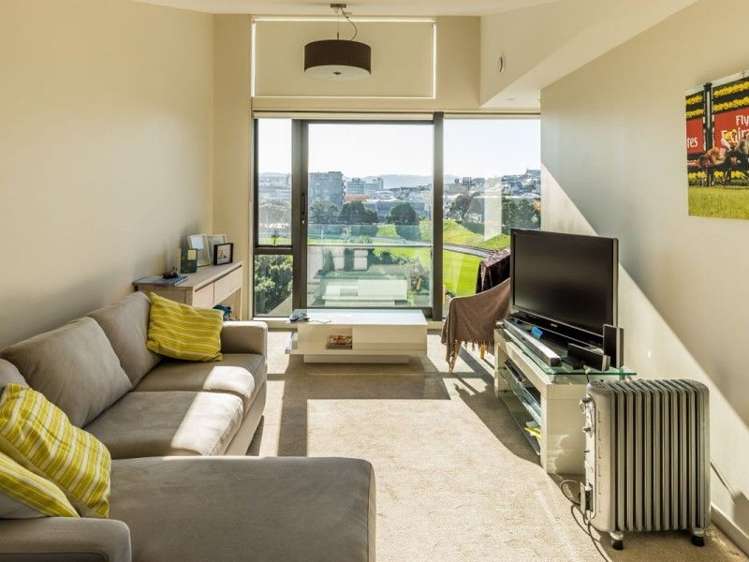 5a/21 Rugby Street Mount Cook_0