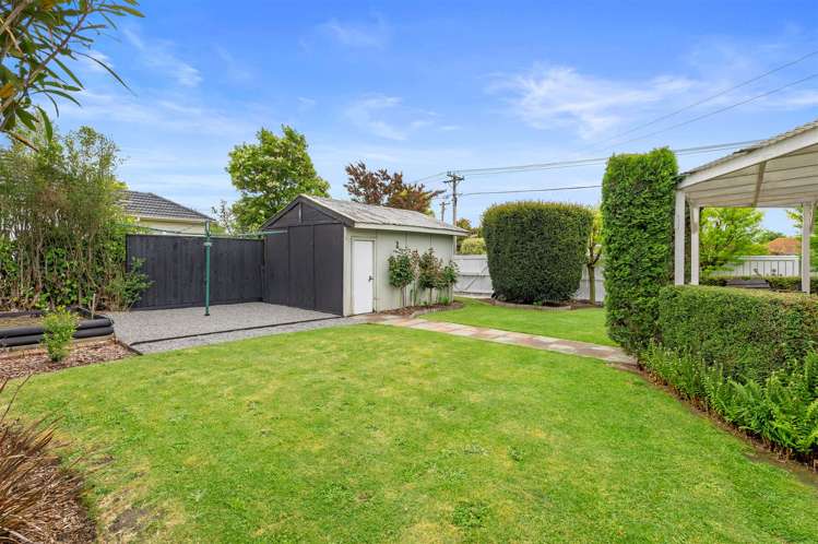 30 Achilles Street Burwood_3