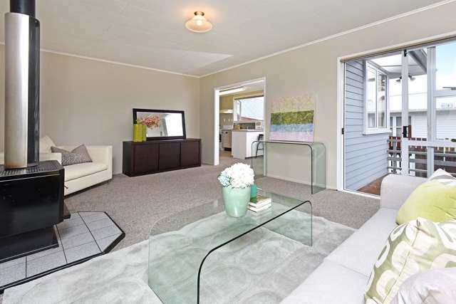 5 De Thiery Place Pakuranga Heights_3