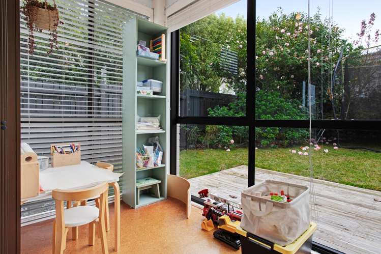 2/65 Campbell Road Onehunga_16