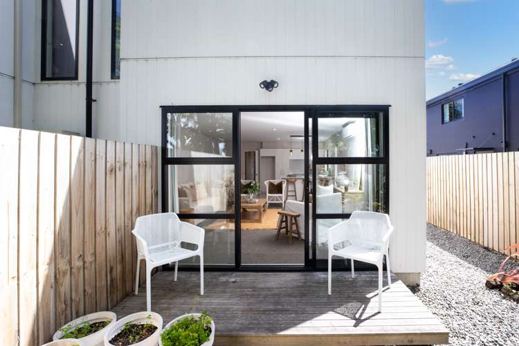 1/22 Grove Road Addington_14