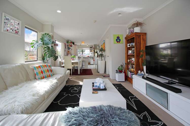 98d Naylors Drive Mangere_3