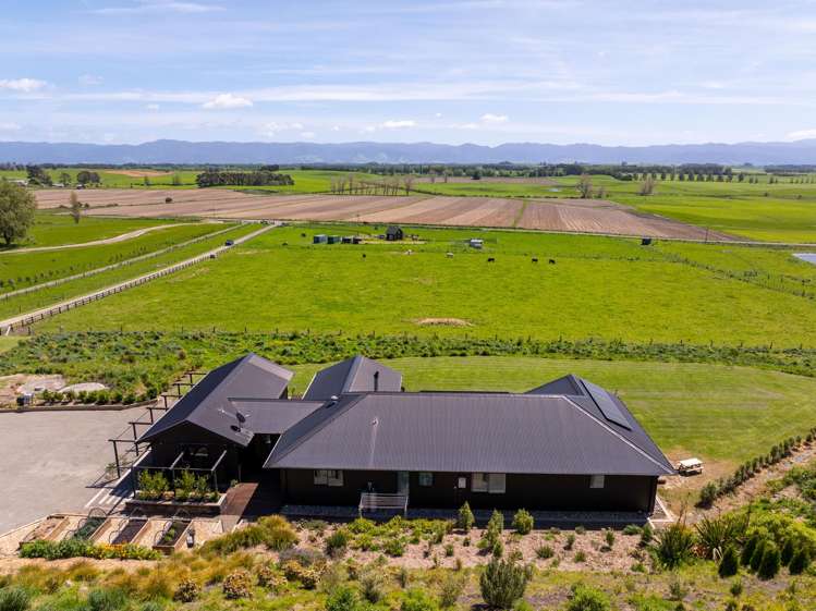 1031 Lake Ferry Road Martinborough_23