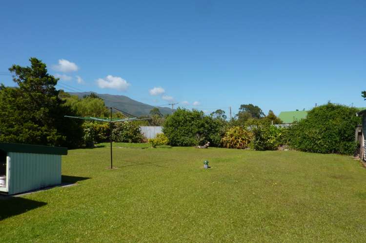 8 Stewart Street Waimangaroa_1