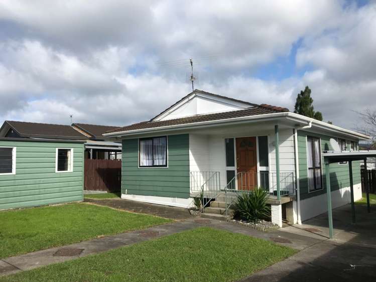 2/202 Waitemata Drive Ranui_18