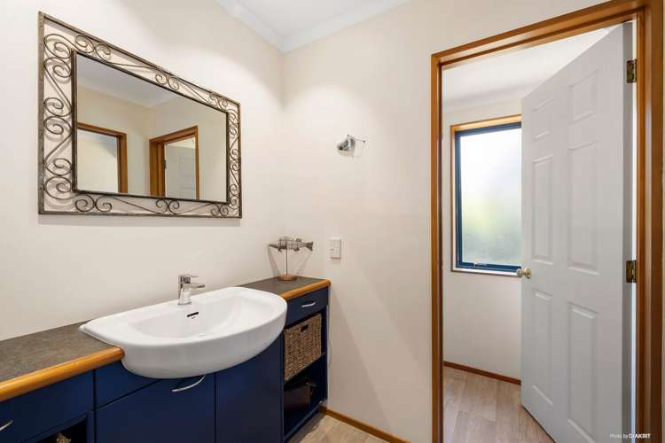 9 Awaroa Stream Drive Waiuku_16