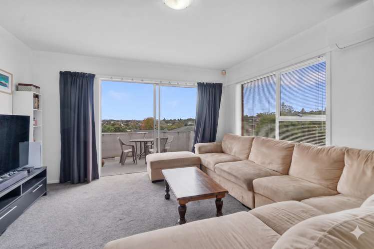 1&2/71 O'Halloran Road Howick_9
